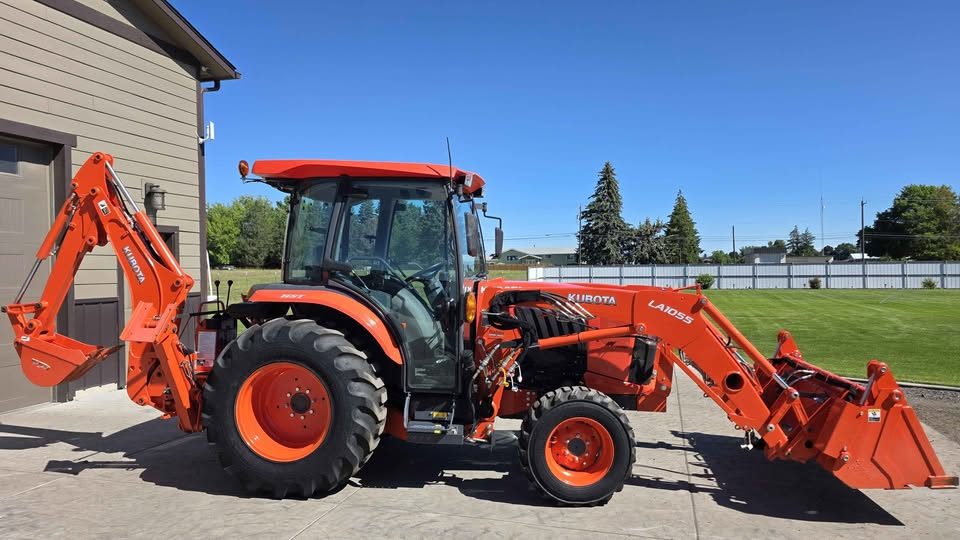 2020 KUBOTA GRAND L6060 + Implements! photo 18