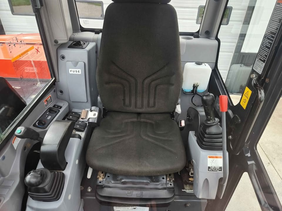 2017 Kubota KX080-4 photo 8