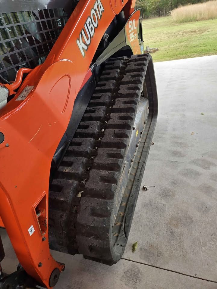 2017 Kubota svl95-2S High Flow Skidsteer photo 4