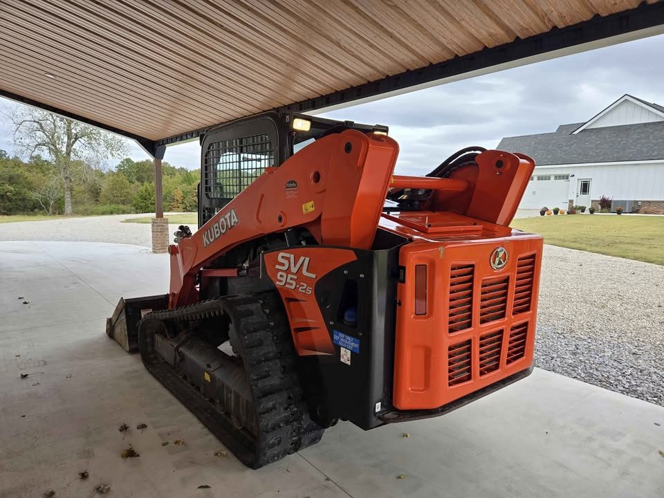 2017 Kubota svl95-2S High Flow Skidsteer photo 16