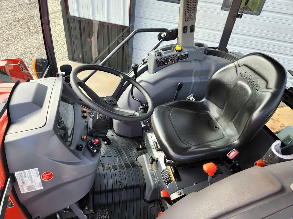 2020 Kubota mx5400 4x4 photo 6