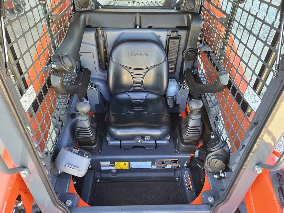 2023 Kubota ssv75 high flow photo 6