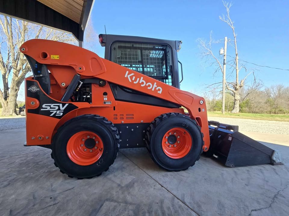2023 Kubota ssv75 high flow photo 10