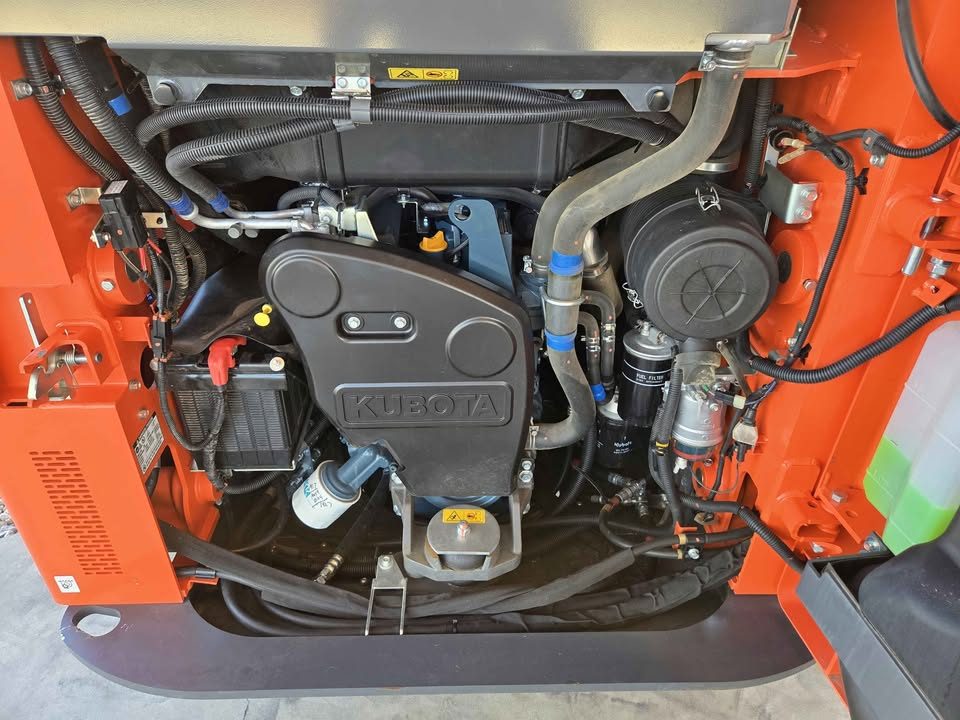 2023 Kubota ssv75 high flow photo 19