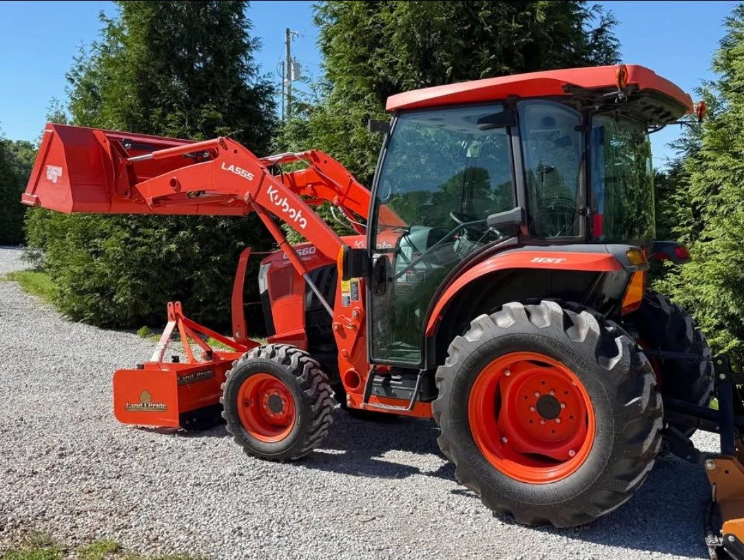 2022 KUBOTA L3560 PACKAGE + Implements! photo 2
