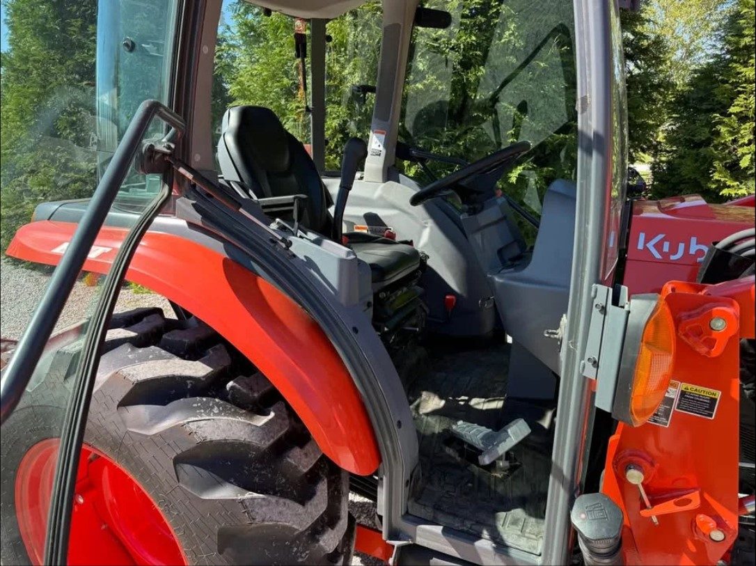 2022 KUBOTA L3560 PACKAGE + Implements! photo 9