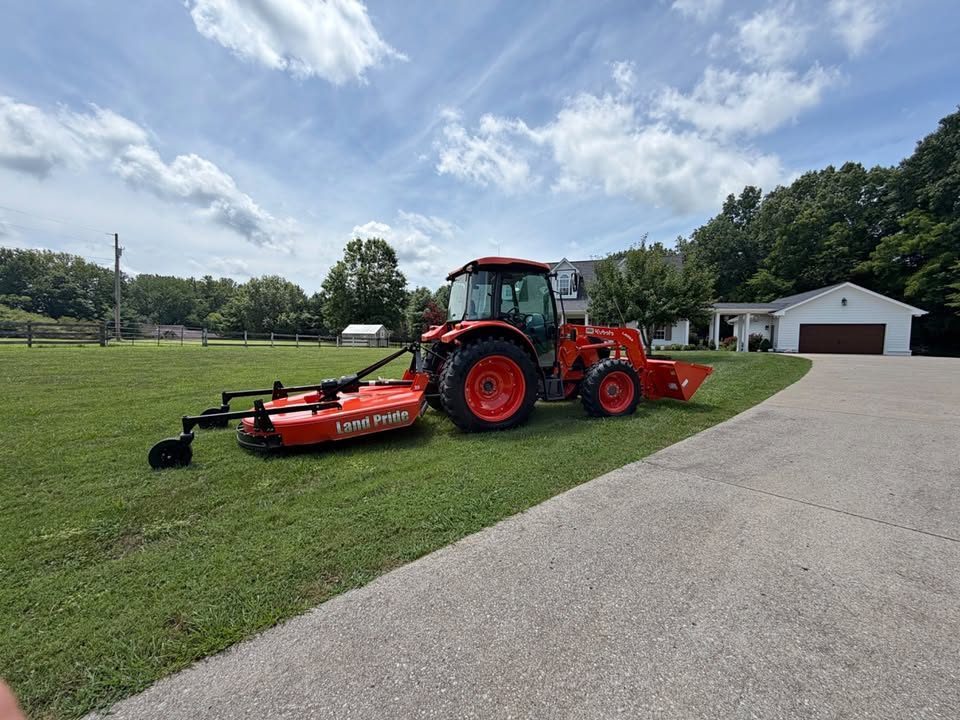 2023 Kubota M4-071 photo 3
