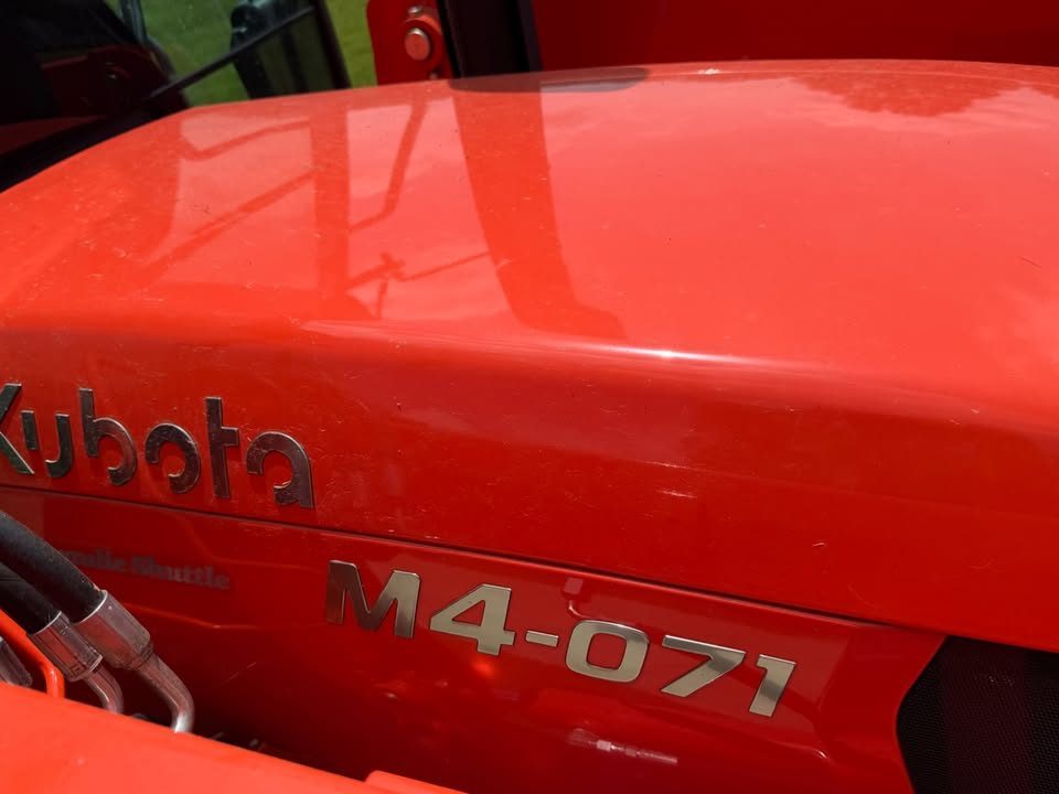 2023 Kubota M4-071 photo 8