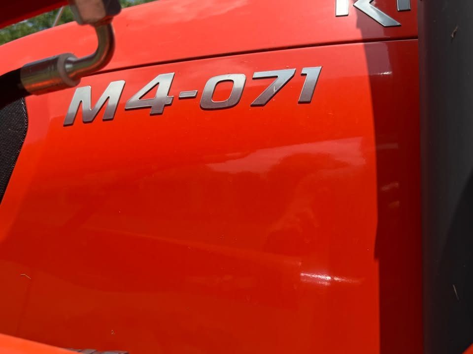 2023 Kubota M4-071 photo 10