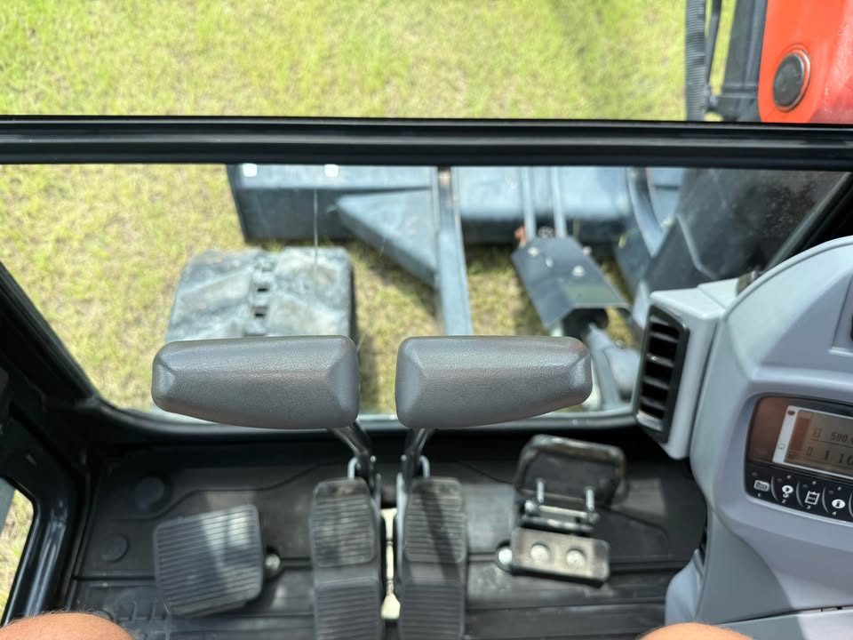 2018 Kubota KX080-4 – Cab Mini Excavator photo 7