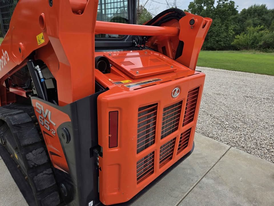 2022 Kubota svl65-2 photo 3