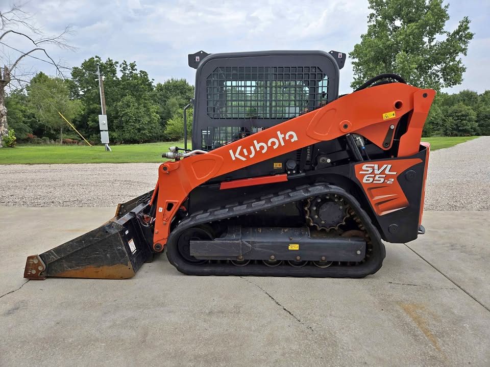 2022 Kubota svl65-2 photo 9