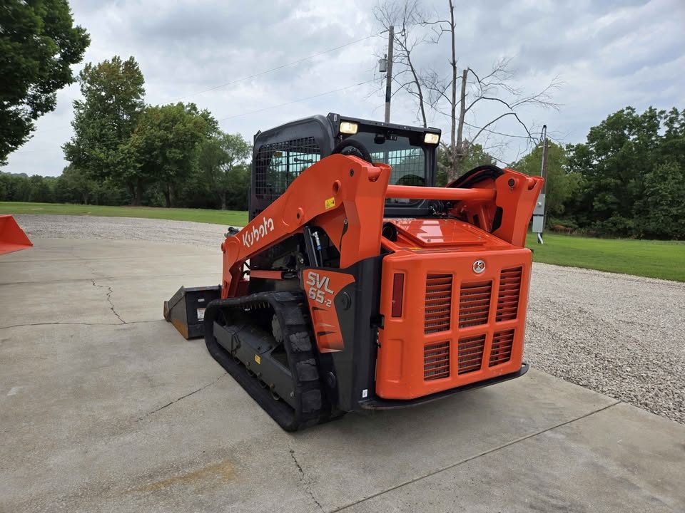 2022 Kubota svl65-2 photo 10