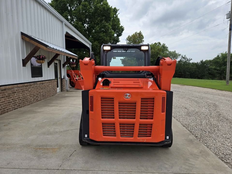 2022 Kubota svl65-2 photo 11