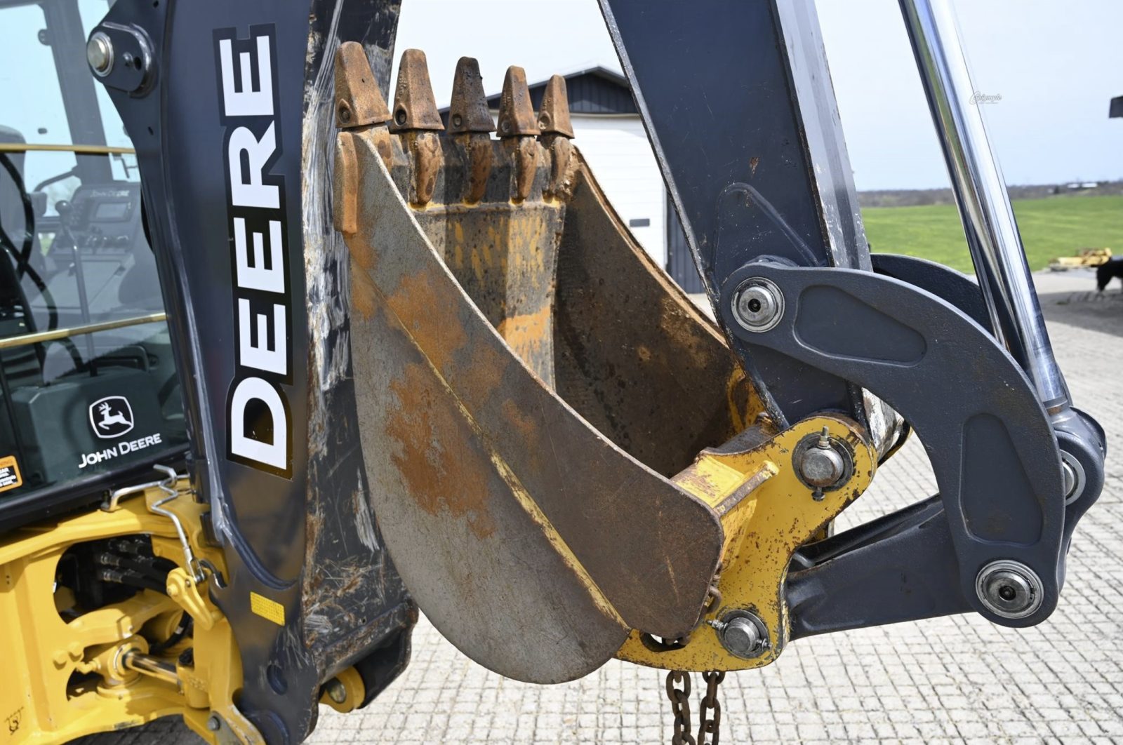 2015 John Deere 310SL photo 12