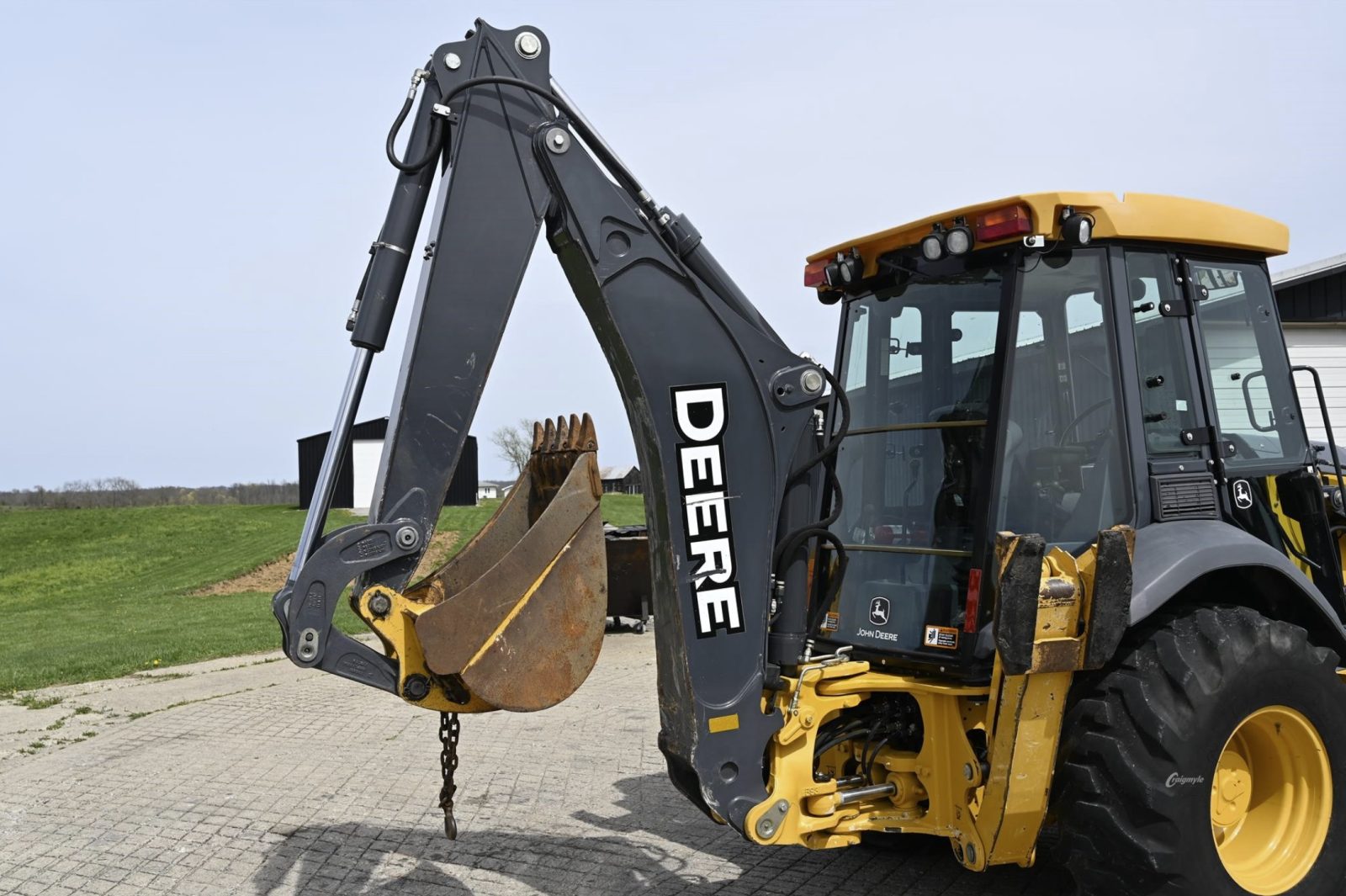 2015 John Deere 310SL photo 13