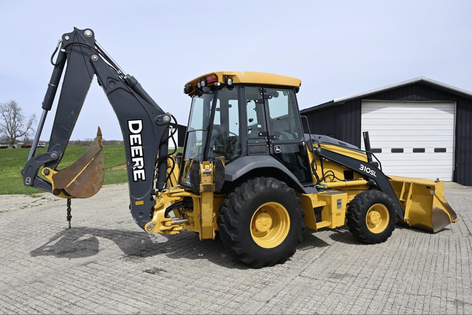 2015 John Deere 310SL photo 15