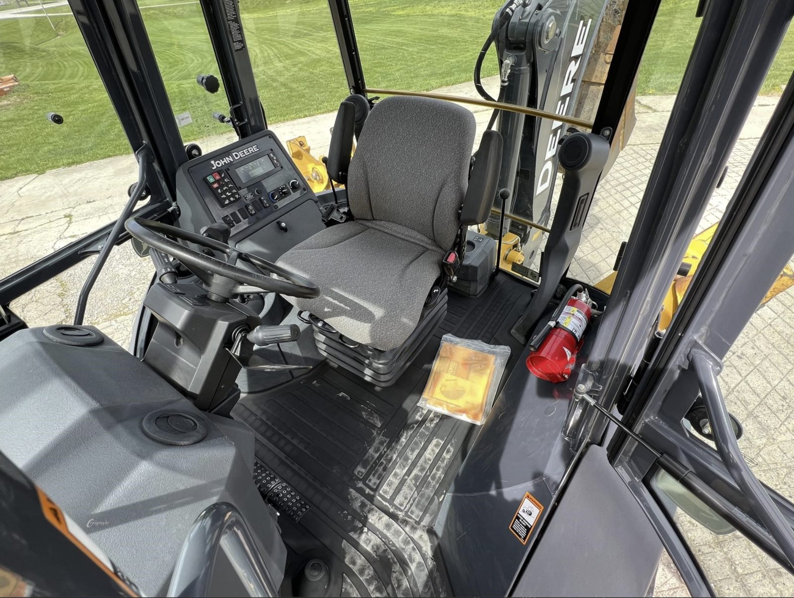 2015 John Deere 310SL photo 22
