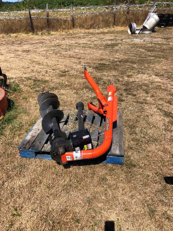 2021 Kubota M7060 + Implements! photo 8
