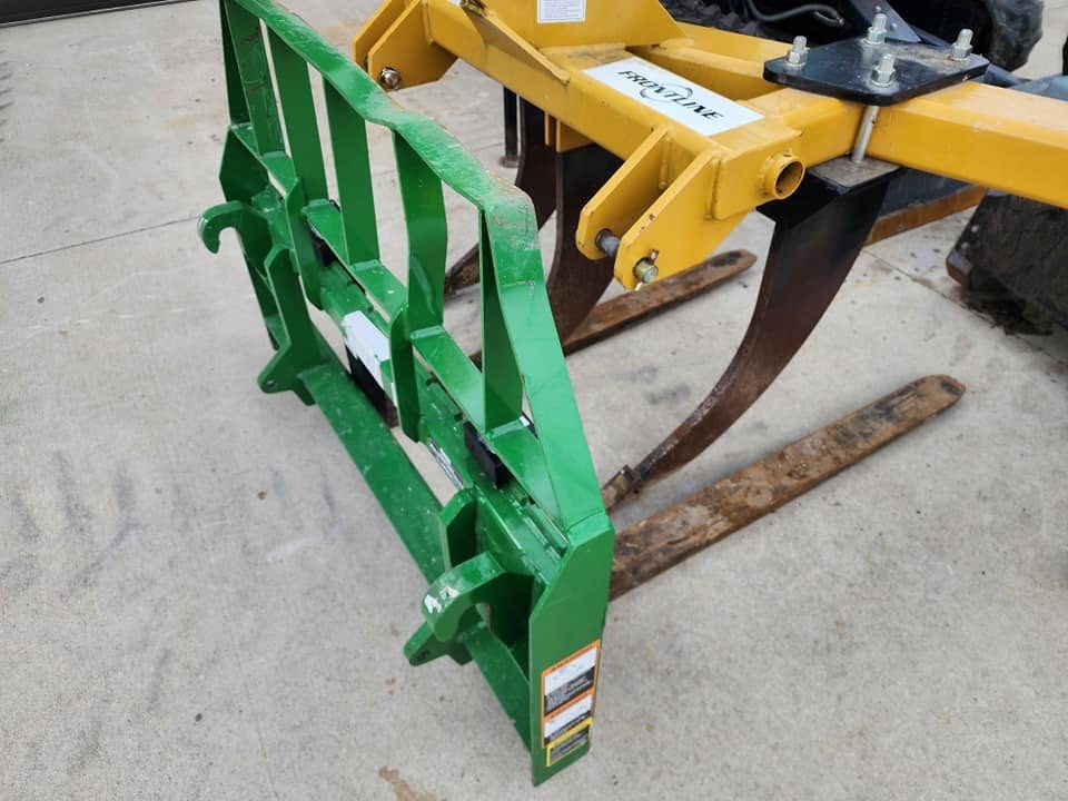 2021 John Deere 5065E + Implements! photo 11