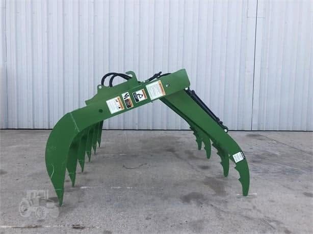 2021 John Deere 5065E + Implements! photo 14