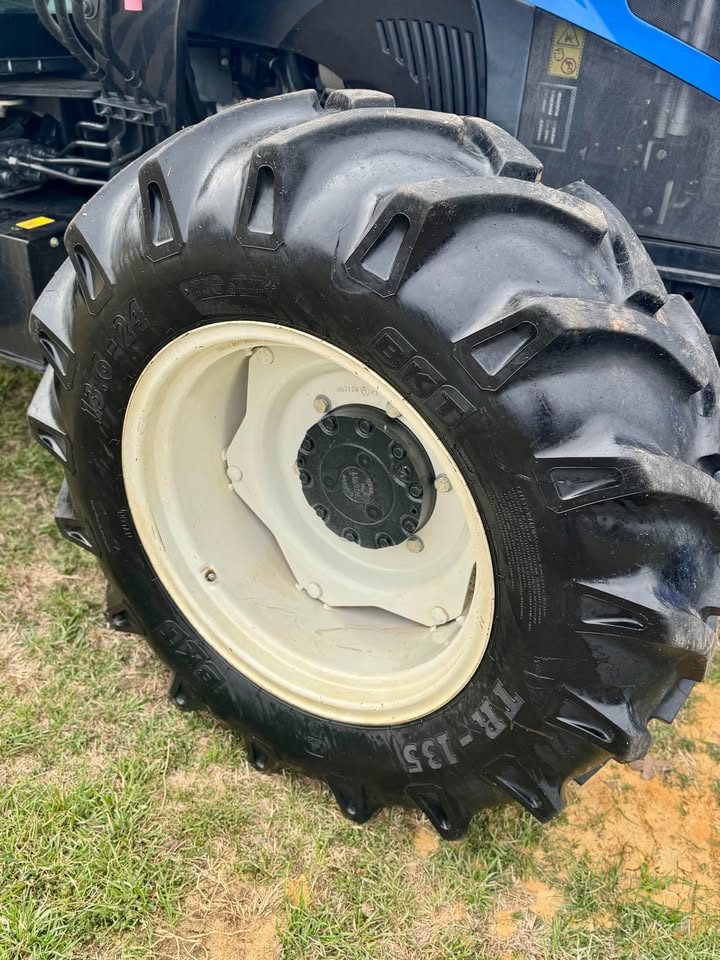 2022 New Holland Workmaster 120 photo 13