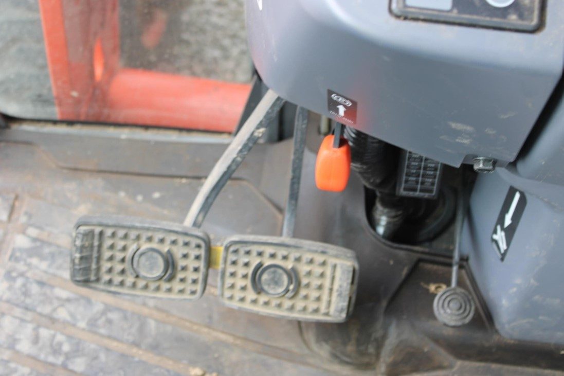 2019 Kubota L6060HST photo 35