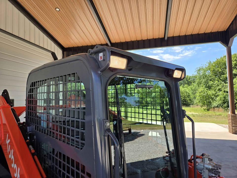 2022 Kubota SVL97-2 + Implements! photo 4