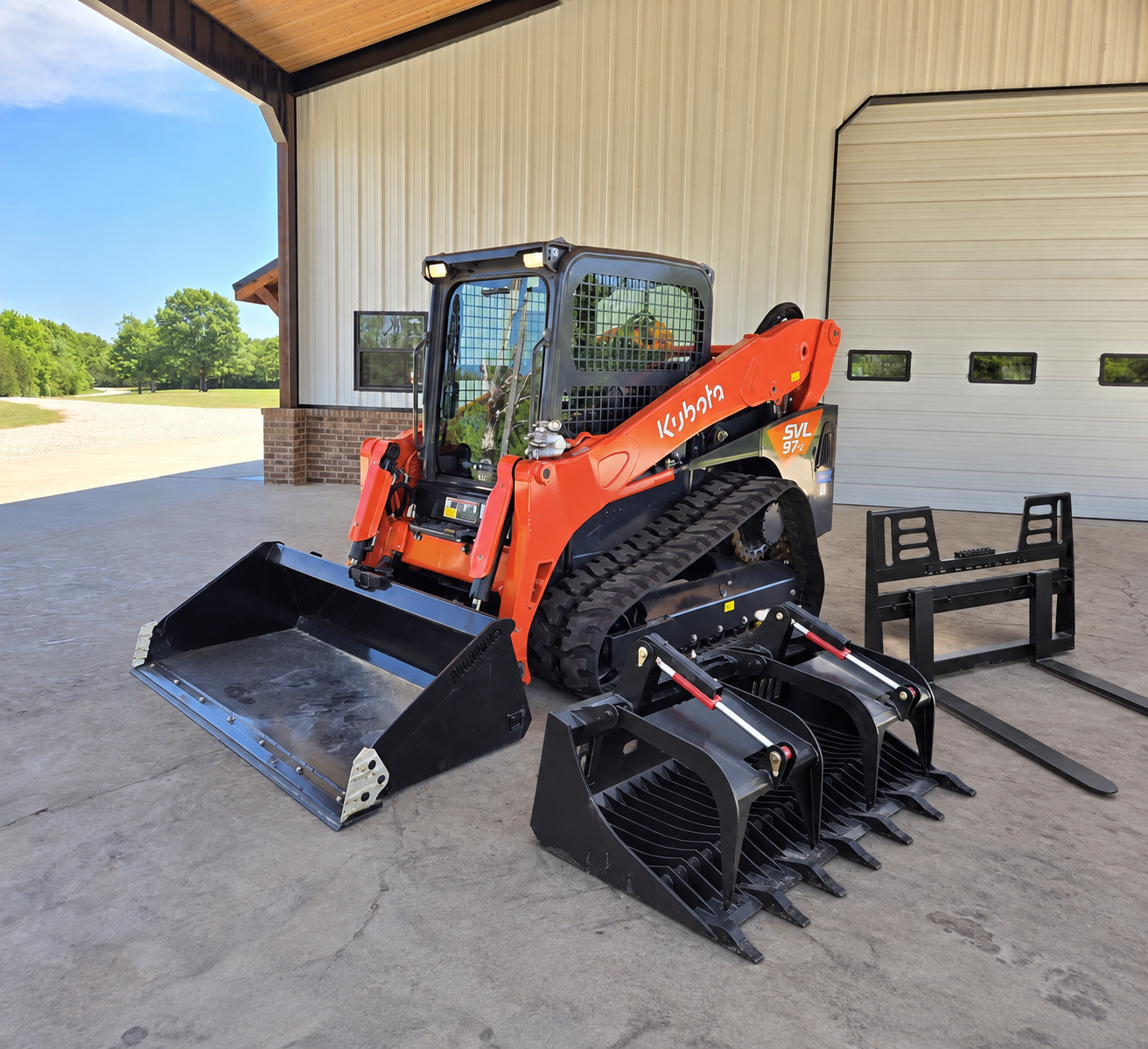 2022 Kubota SVL97-2 + Implements! photo 22