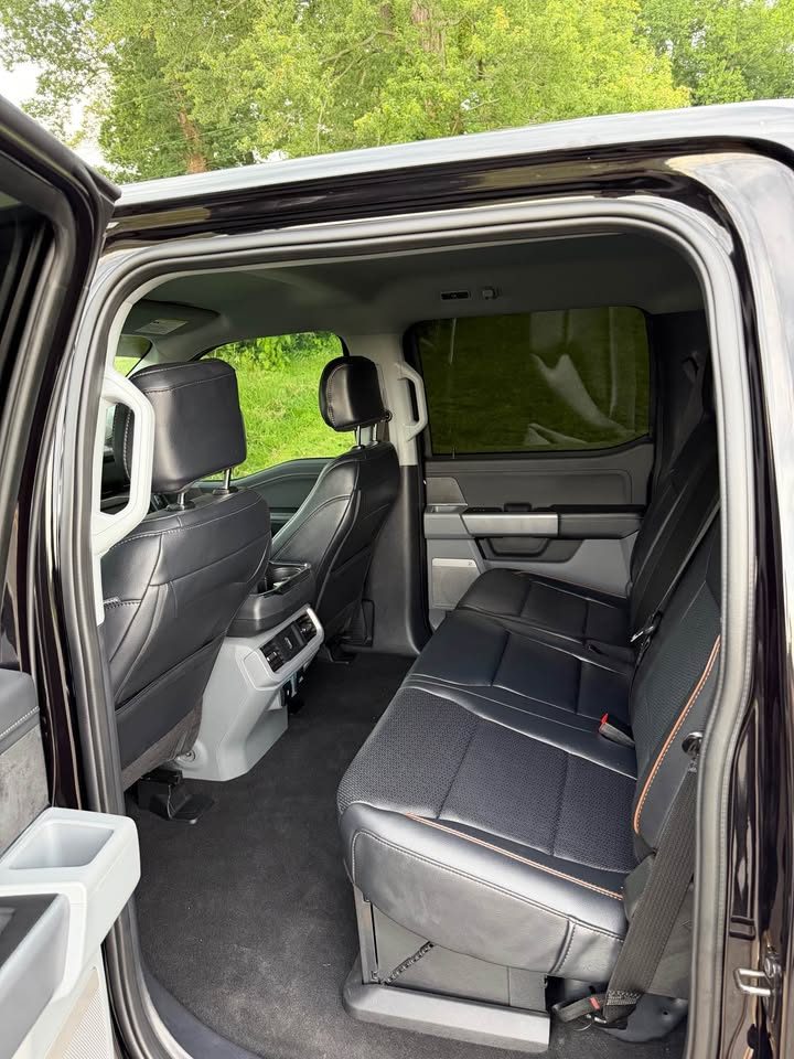 2024 Ford F150 XLT photo 14